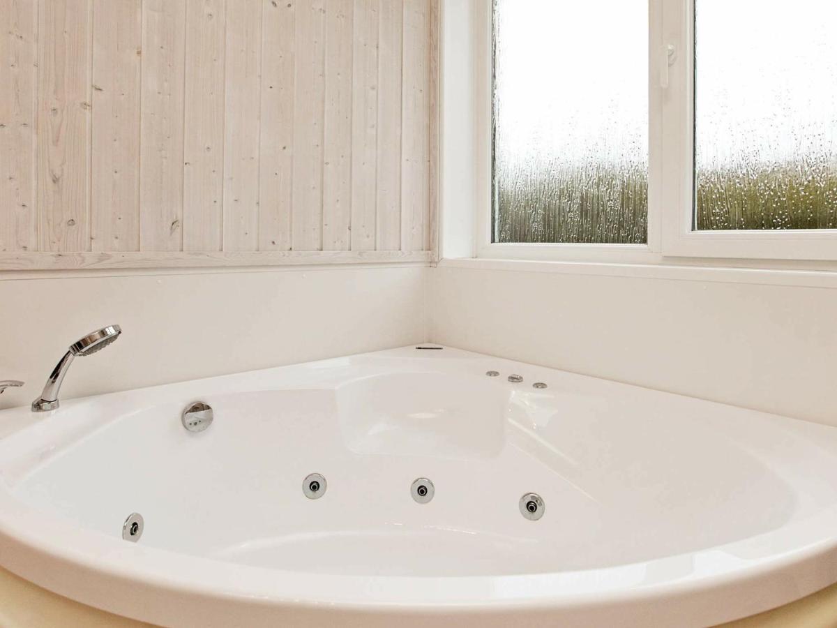 8 Person Holiday Home In Gelting Exteriér fotografie